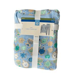 Hanukkah Pajama Set Mens XXL Blue Holiday Sleepwear Dreidel Menorah Matching